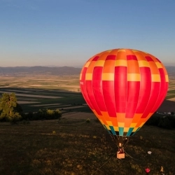 HŐLÉGBALLONNAL HÁROMSZÉK FÖLÖTT
