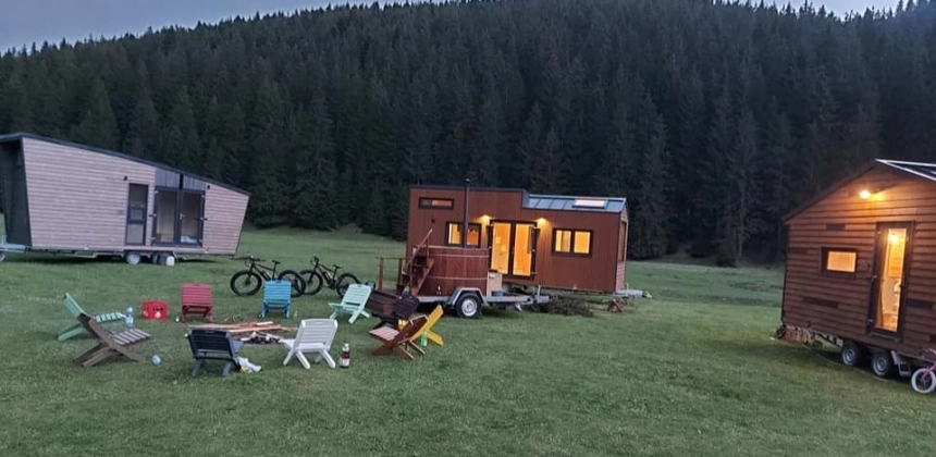 GURULÓDÉZSA-BÉRLÉS