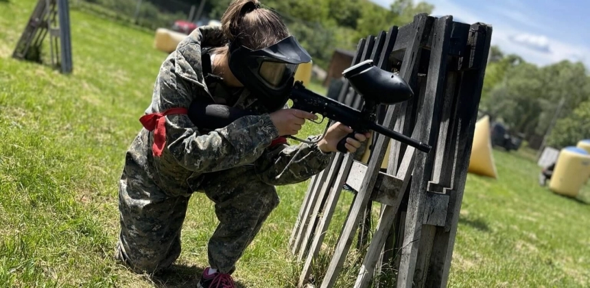 PAINTBALL PRIVAT CU BULE NELIMITATE