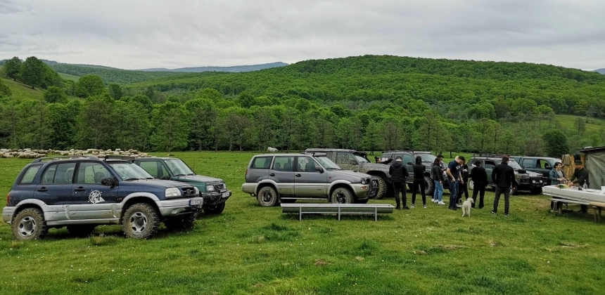 DRUMUL VULCANILOR - TUR GHIDAT OFF-ROAD