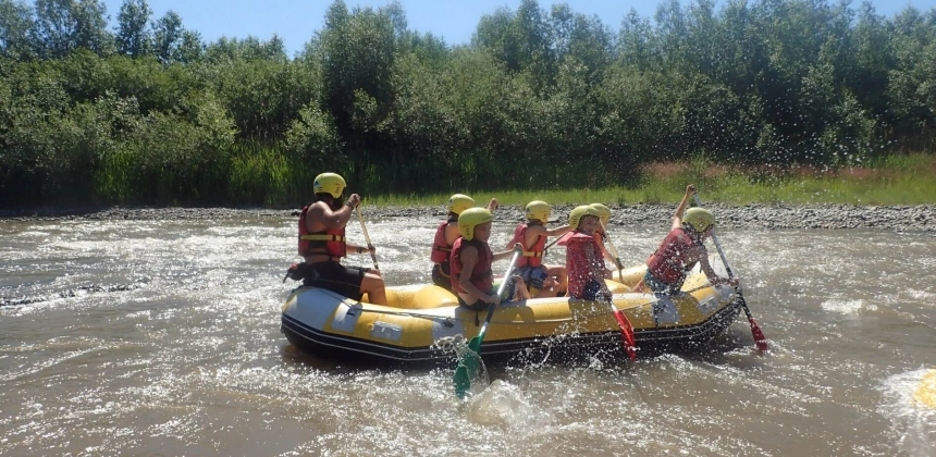 RAFTING PE MUREȘ