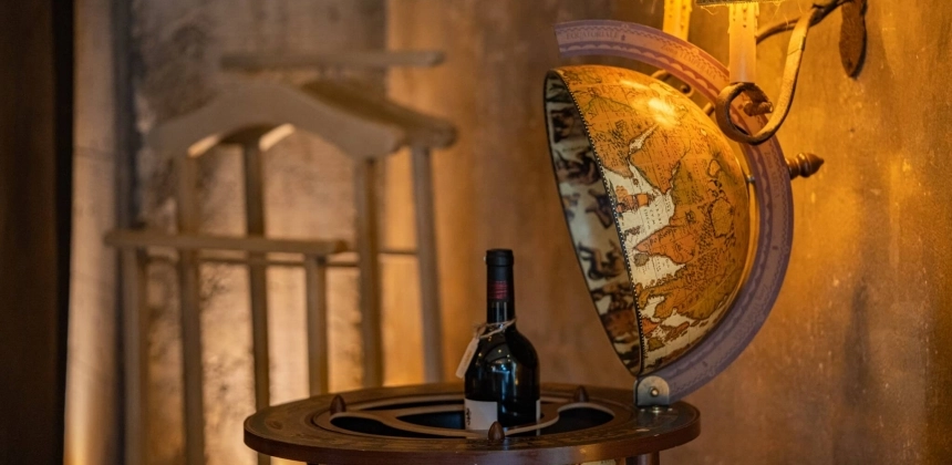 EVADARE ROMANTICĂ ÎN LUXUL CASTELULUI MIKES