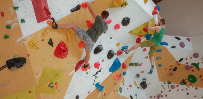 MÁSZÁSRA FEL! – EDZÉSBÉRLET AZ ADRENALIN CLIMBING GYM FALAIN