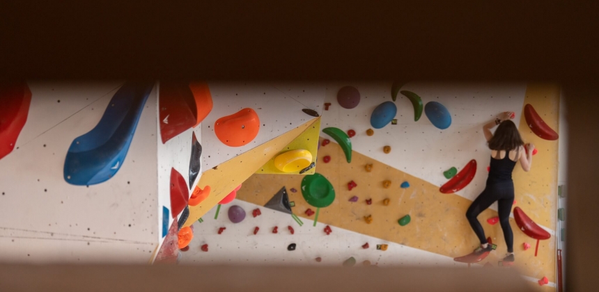 MÁSZÁSRA FEL! – EDZÉSBÉRLET AZ ADRENALIN CLIMBING GYM FALAIN