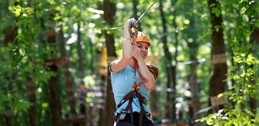 MAGASLATI KALAND KOLOZSVÁR KÖZELÉBEN – ADRENALIN PARK BELÉPŐ