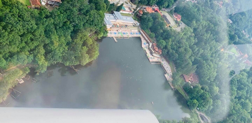 DE LA TÂRGU MUREȘ LA SOVATA – ZBOR PANORAMIC CU AVIONUL