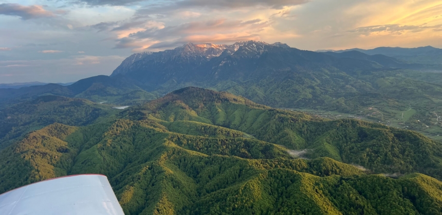 ZBOR PANORAMIC - BRAȘOV, CASTELUL BRAN ȘI CARPAȚII PITOREȘTI