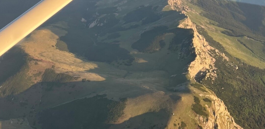 ZBOR PANORAMIC - BRAȘOV, CASTELUL BRAN ȘI CARPAȚII PITOREȘTI