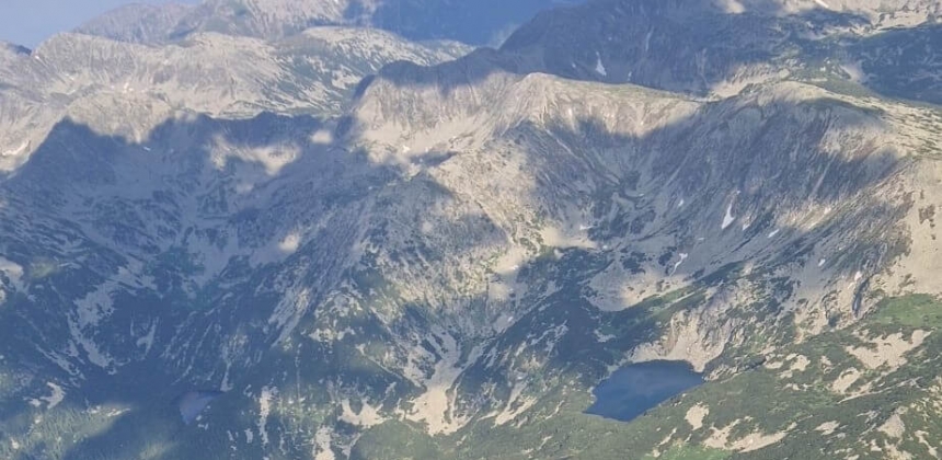 4 ÓRÁS PANORÁMAREPÜLÉS A DÉLI-KÁRPÁTOK MAGASZTOS HEGYEI FÖLÖTT