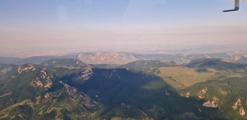 ACOPERIȘUL ROMÂNIEI, VĂZUT DEASUPRA NORILOR